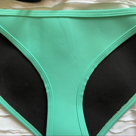 Faux Triangl Bikini - Picture 3 of 7